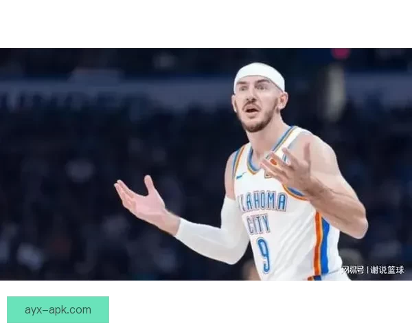 卡鲁索调皮抢水壶哈特机智躲避结果泼满前队友一身水