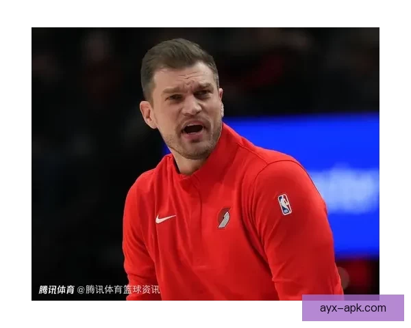 斯普利特点评杨瀚森表示他开会无需全程翻译仍有提升空间